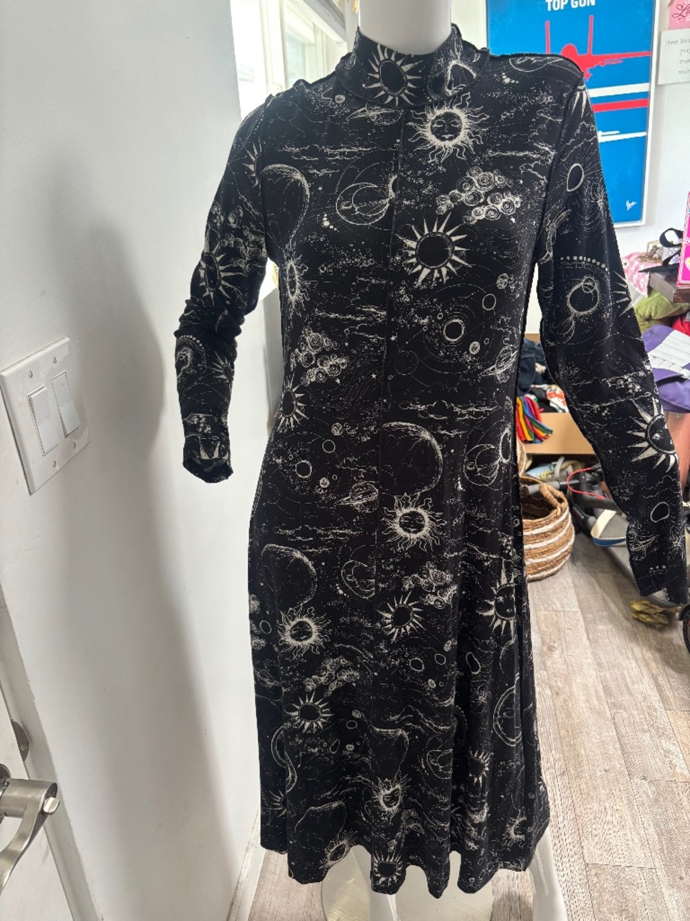 Johnny Was Janie Favorite Seamed Mock Neck Long Sleeve Dress Celestial Print M - Picture 1 of 3